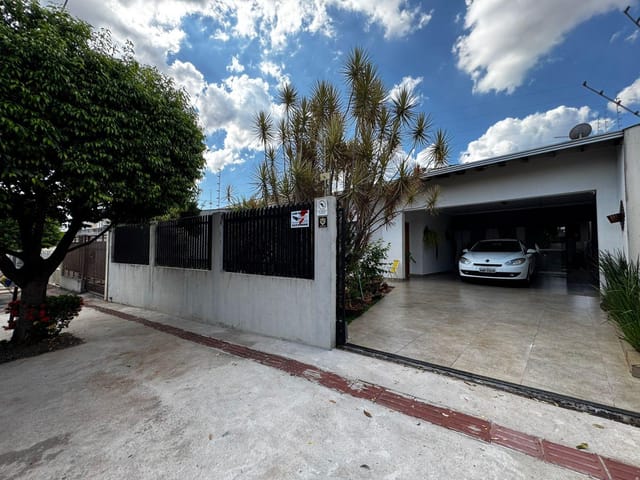 Foto do Casa - Casa à venda, 03 quartos (01 suíte), Jardim, Quintal com churrasqueira, 175 m² util, Jd Alpes, Londrina, PR | ZBM NEGOCIOS IMOBILIARIOS