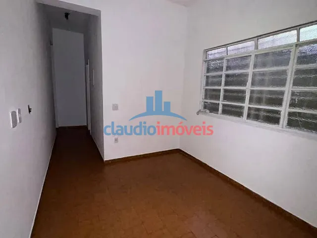 Casa com 190m² 3 quartos e 2 banheiros, à venda, no bairro Saudade em Barra Mansa