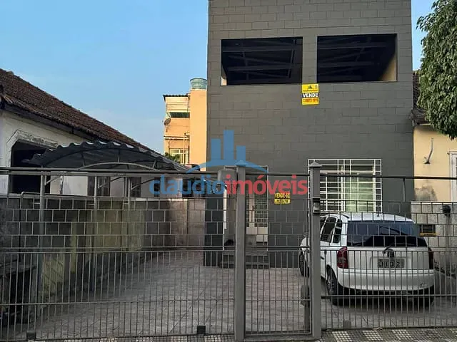 Casa com 190m² 3 quartos e 2 banheiros, à venda, no bairro Saudade em Barra Mansa