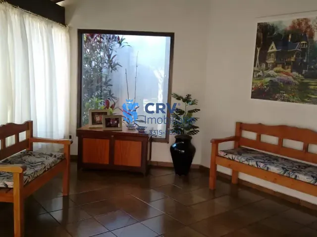 Casa com 1300m² 5 quartos e 6 banheiros, à venda ou para alugar, no bairro Guanabara em Londrina