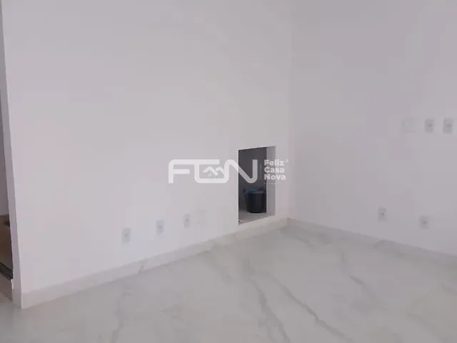 Casa 4 quartos e 3 banheiros, à venda, no bairro Vila Praiana em Lauro de Freitas