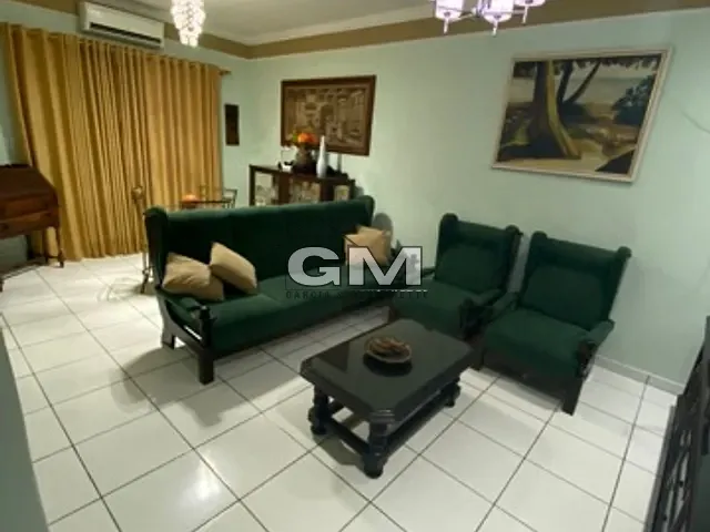 Casa com 250m² 4 quartos e 4 banheiros, à venda, no bairro Planalto Verde em Ribeirão Preto