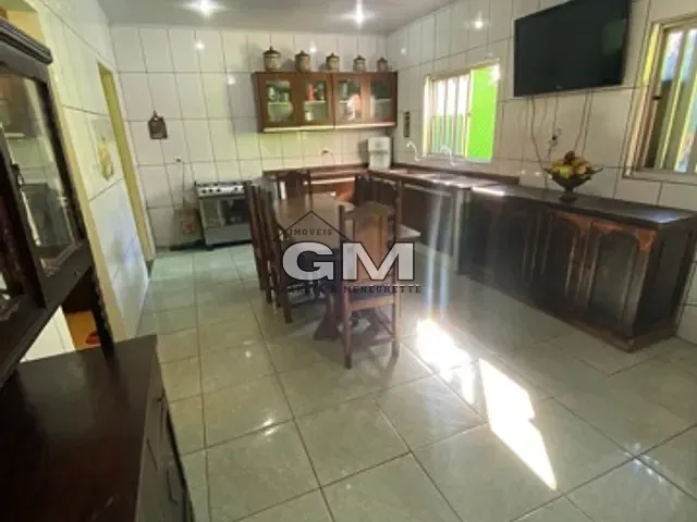 Casa com 250m² 4 quartos e 4 banheiros, à venda, no bairro Planalto Verde em Ribeirão Preto