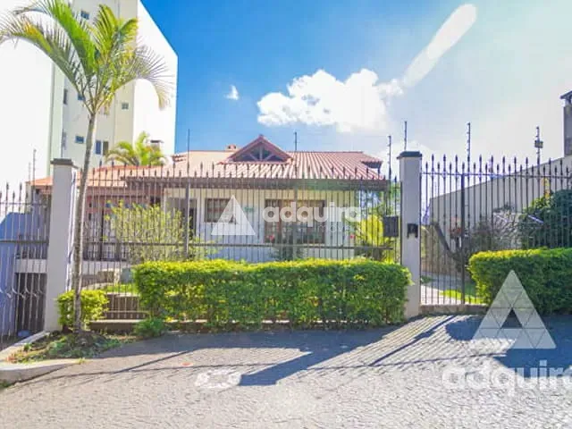 Casa 4 quartos e 5 banheiros, à venda, no bairro Estrela em Ponta Grossa