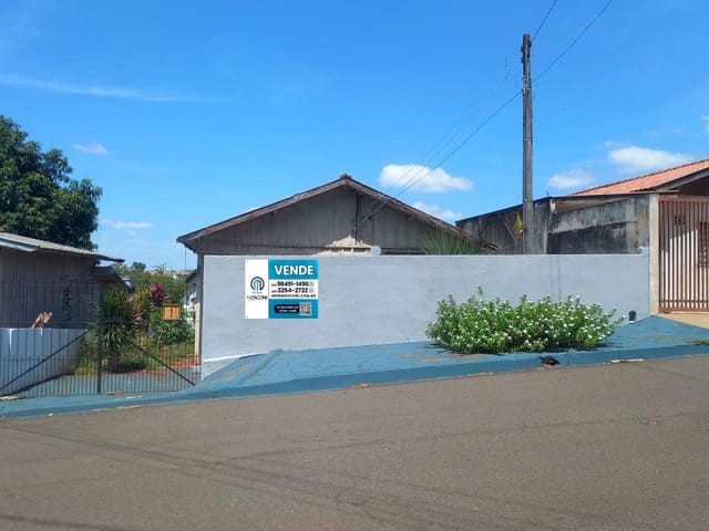Casa com 250m² 2 quartos e 1 banheiro, à venda, no bairro Jd Universo em Cambé