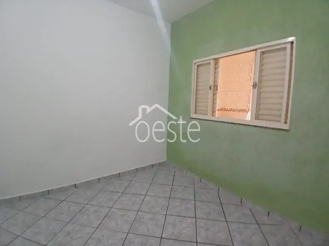 Casa com 150m² 3 quartos e 2 banheiros, à venda, no bairro Centro em Santa Bárbara D'Oeste