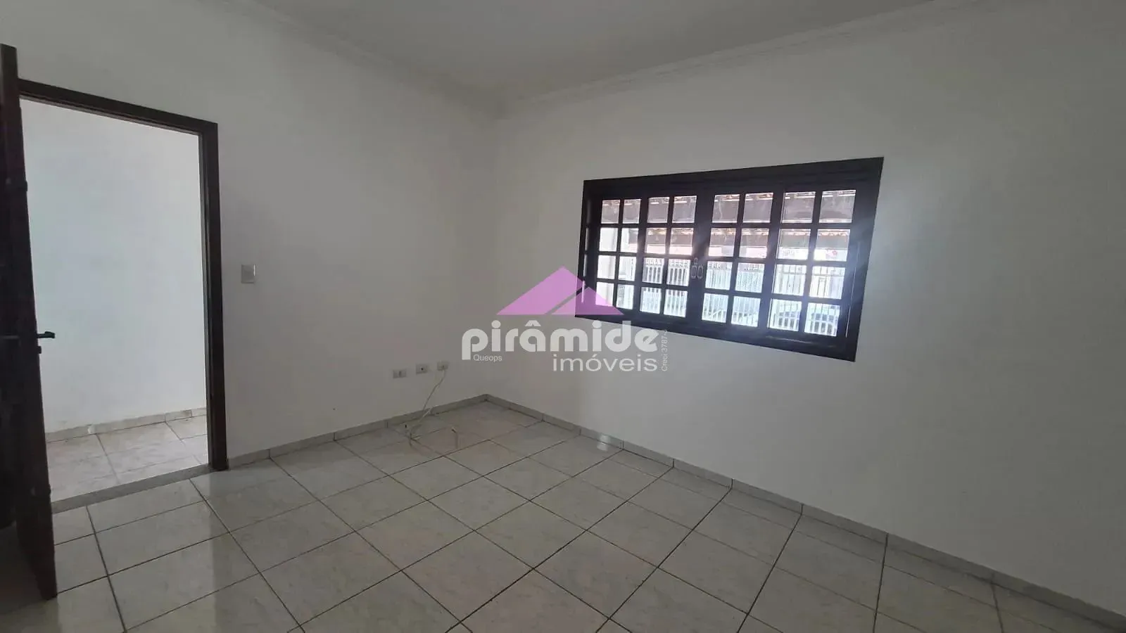 Casa, 3 quartos, 81 m² - Foto 1