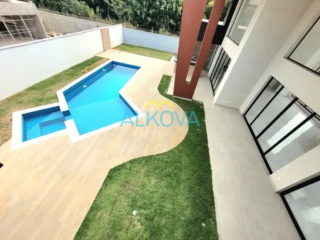 Casa com 600m² 4 quartos e 6 banheiros, à venda, no bairro Condomínio Residencial Colinas do Paratehy em São José dos Campos