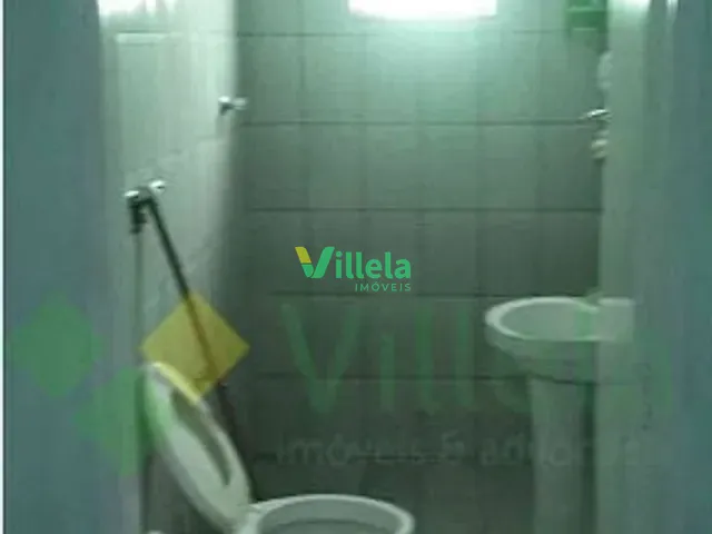 Casa à venda, no bairro Parque Recanto Mônica em Itaquaquecetuba