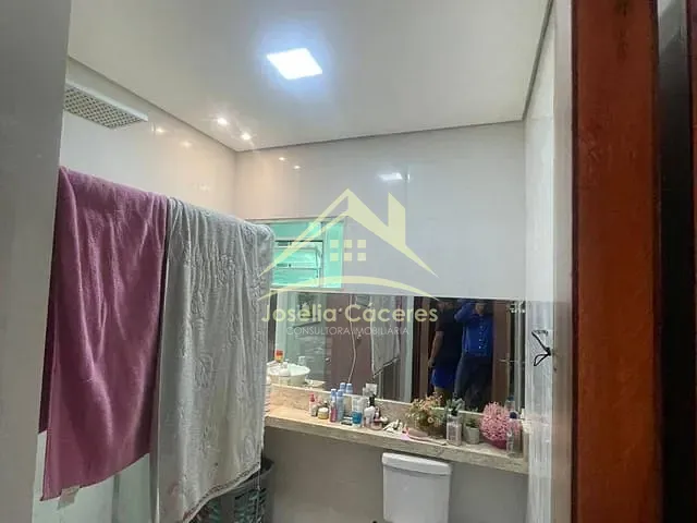 Casa com 322m² 2 quartos e 2 banheiros, à venda, no bairro Petropolis em Várzea Grande