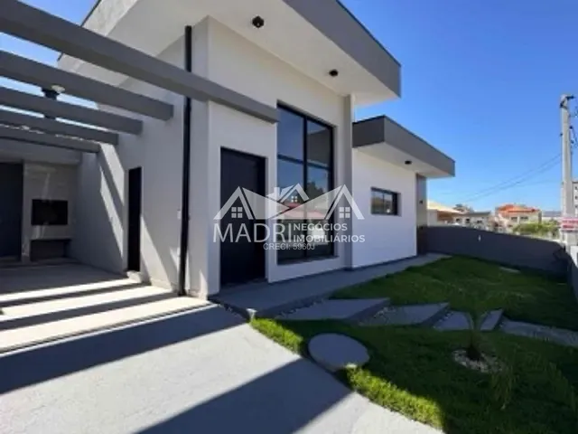 Casa 3 quartos e 2 banheiros, à venda, no bairro Ipiranga em São José
