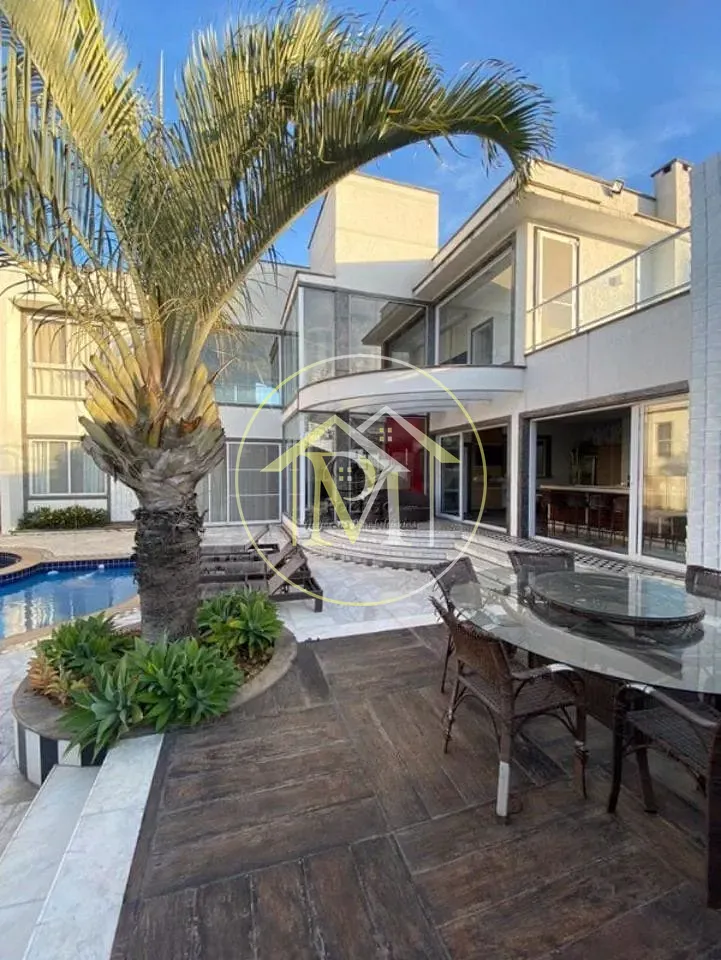 Casa, 6 quartos, 570 m² - Foto 1