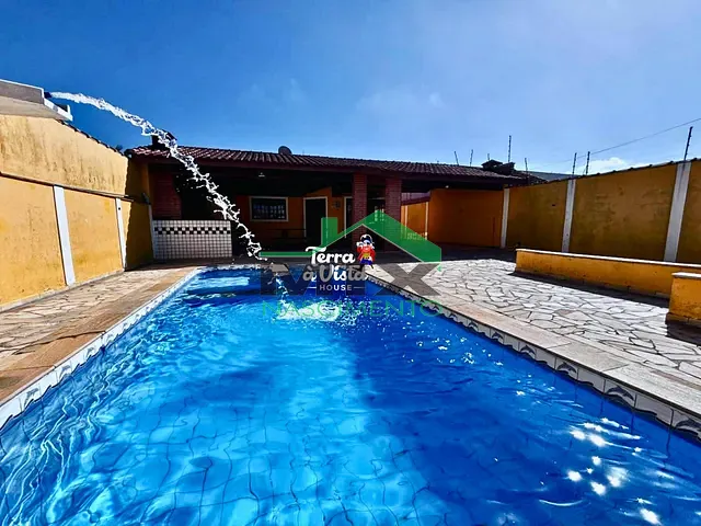 Casa com 420m² 4 quartos e 3 banheiros, à venda, no bairro Cibratel II em Itanhaém