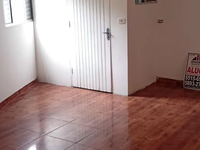 Casa com 45m² 1 quarto e 1 banheiro, para alugar, no bairro Parque Independência em São Paulo