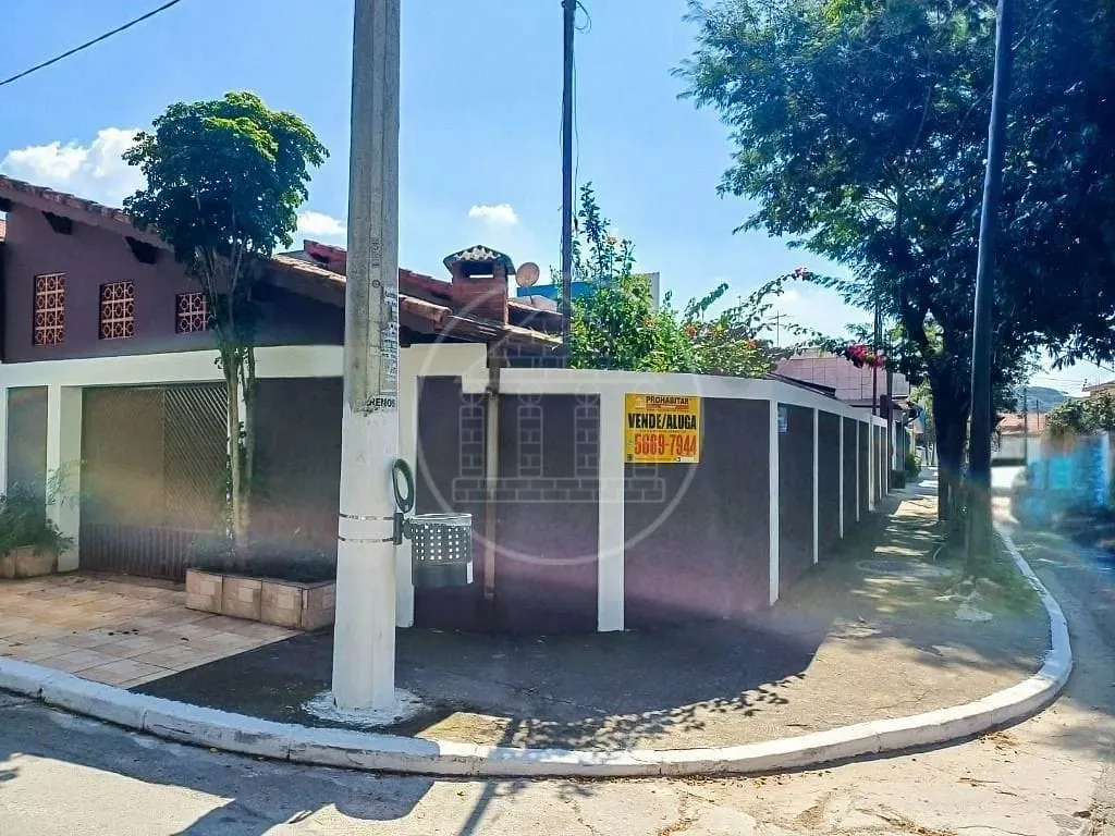 Casa, 3 quartos, 140 m² - Foto 1