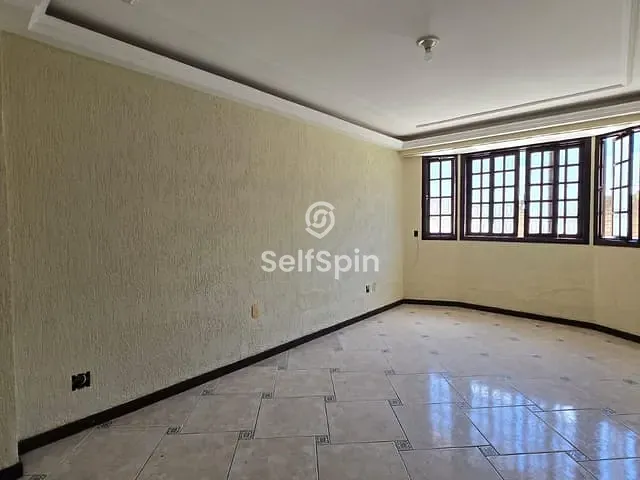 Casa 6 quartos e 3 banheiros, para alugar, no bairro Várzea das Moças em Niterói