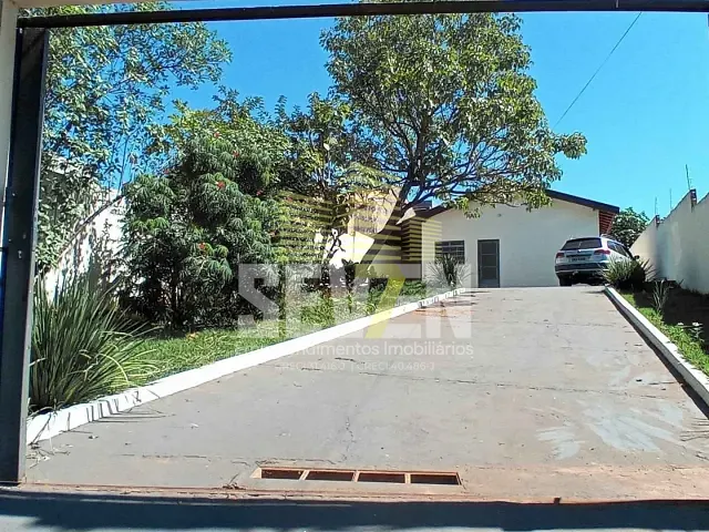 Casa com 340m², à venda, no bairro Residencial Jardim Jussara em Bauru