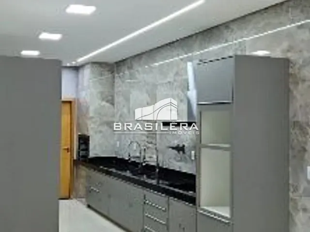 Casa com 210m² 3 quartos e 4 banheiros, à venda, no bairro Jardim Atlântico em Goiânia