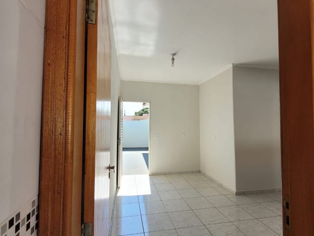 Foto do Casa - Casa arejada com 03 dormitórios com 01 suíte à venda, Jardim Marim, Votuporanga, SP | Imobiliária Na House