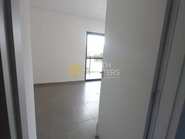 Casa com 150m² 3 quartos e 3 banheiros, à venda, no bairro centro em Barra Velha