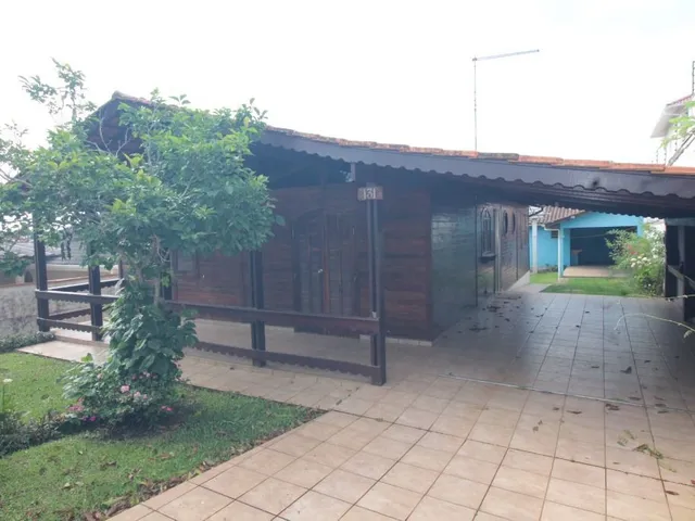 Casa com 384m² 3 quartos e 3 banheiros, à venda, no bairro São Braz em Curitiba