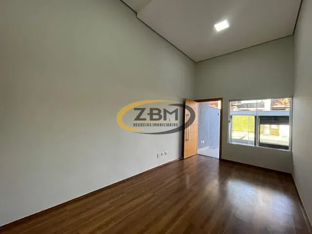 Casa com 125m² 3 quartos e 2 banheiros, à venda ou para alugar, no bairro Jardim Belo Horizonte em Londrina