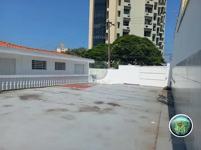 Casa com 350m² 6 quartos e 3 banheiros, à venda, no bairro Jardim Faculdade em Sorocaba