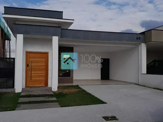 Casa com 300m² 3 quartos e 2 banheiros, à venda, no bairro Parque Residencial Maria Elmira em Caçapava