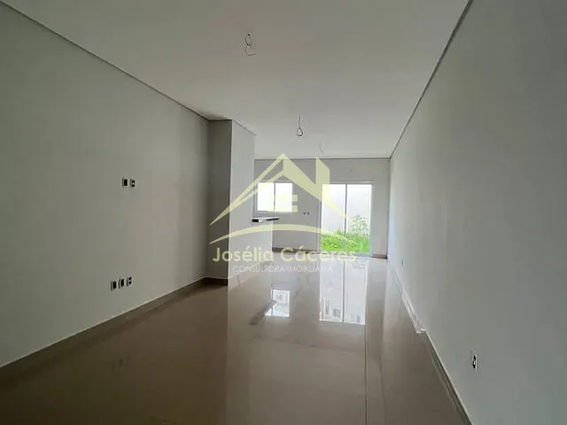 Casa com 173m² 3 quartos e 2 banheiros, à venda, no bairro Glória em Várzea Grande