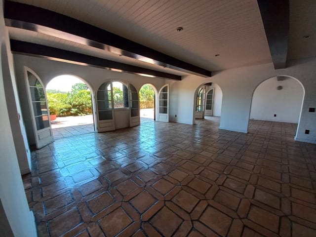 Foto do Casa - 🏡✨ Casa de Alto Padrão com 4 Suítes, Piscina e 540m² – Sofisticação, Espaço e Privacidade | Mix Nascimento
