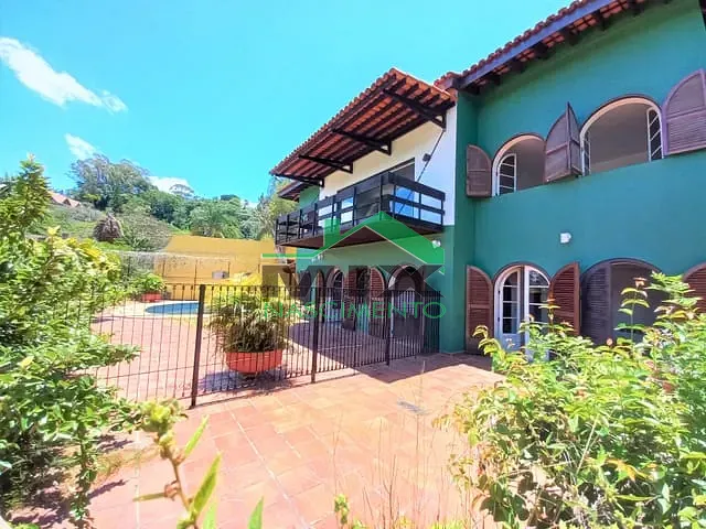 Casa com 704m² 4 quartos e 2 banheiros, à venda ou para alugar, no bairro Fazenda Morumbi em São Paulo