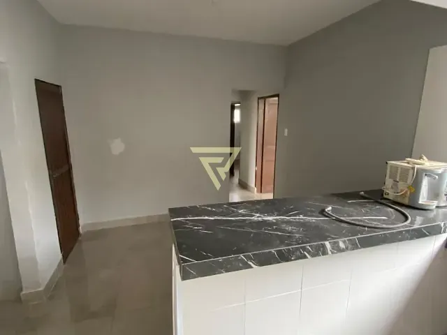 Casa 2 quartos e 1 banheiro, para alugar, no bairro Ipiranga em Ribeirão Preto