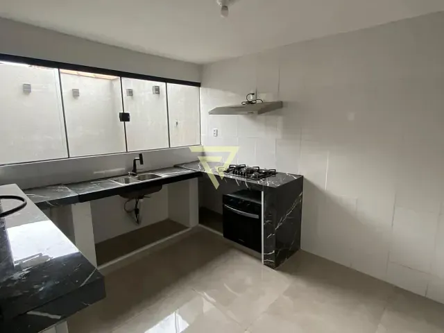 Casa 2 quartos e 1 banheiro, para alugar, no bairro Ipiranga em Ribeirão Preto