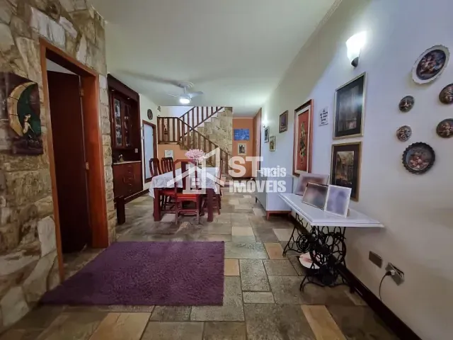 Casa com 1012m² 4 quartos e 7 banheiros, à venda, no bairro Centro em Andradas