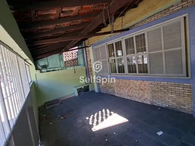 Casa 3 quartos e 1 banheiro, para alugar, no bairro Santa Rosa em Niterói