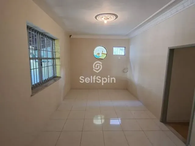 Casa 3 quartos e 1 banheiro, para alugar, no bairro Santa Rosa em Niterói
