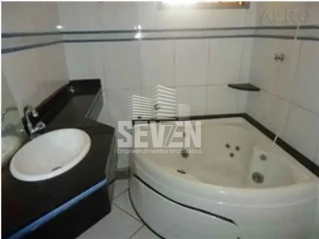 Casa com 132m², à venda, no bairro Vila Jardim Celina em Bauru