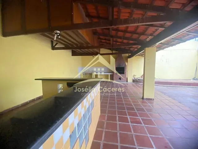 Casa com 222m² 2 quartos e 2 banheiros, à venda, no bairro NOVA VARZEA GRANDE em Várzea Grande