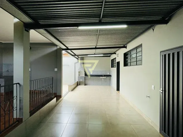 Casa 4 quartos e 3 banheiros, à venda, no bairro Jardim Anhangüera em Ribeirão Preto