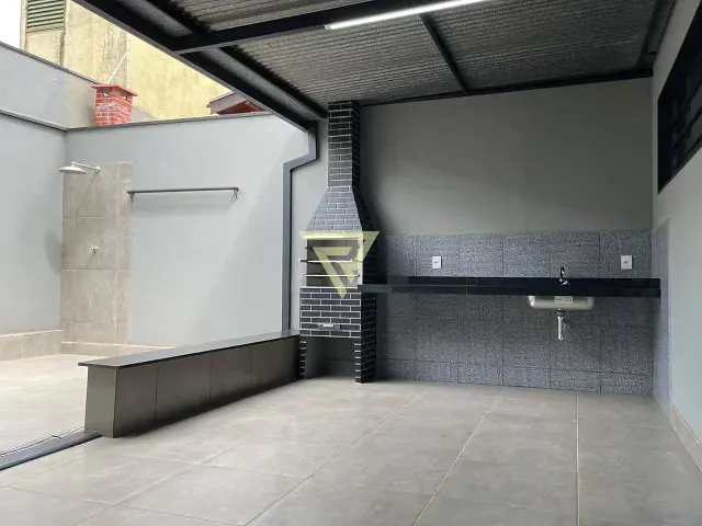 Casa 4 quartos e 3 banheiros, à venda, no bairro Jardim Anhangüera em Ribeirão Preto