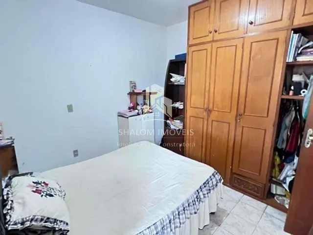 Casa 4 quartos e 2 banheiros, à venda, no bairro Trevo em Belo Horizonte