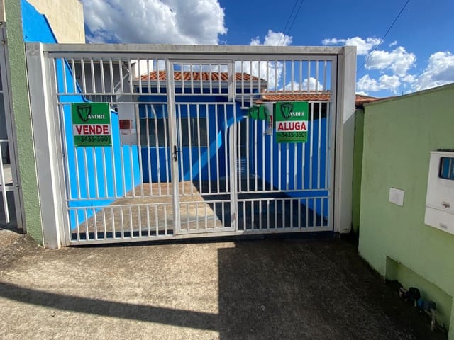Casa com 100m² 2 quartos e 1 banheiro, à venda, no bairro Vila Garden em Extrema