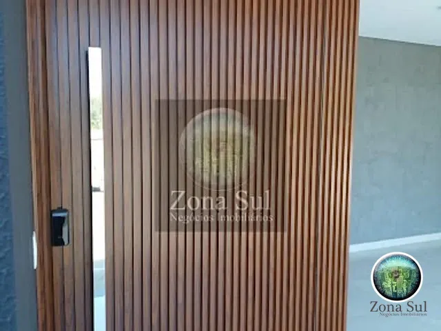 Casa com 181m² 3 quartos e 3 banheiros, à venda, no bairro Aparecidinha em Sorocaba