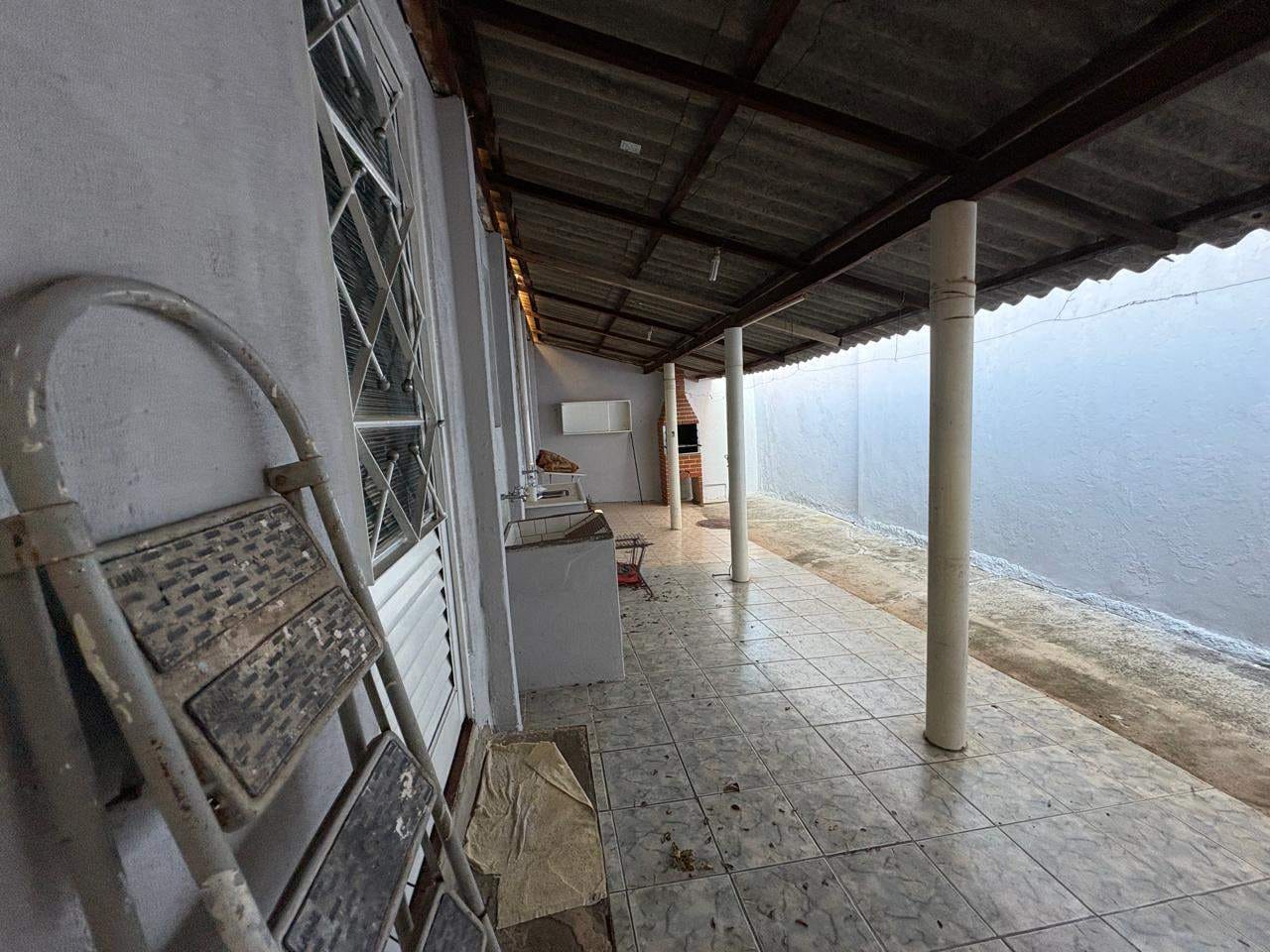 Casa para alugar com 1 quarto, 100m² - Foto 3