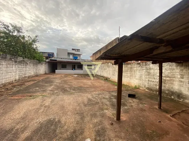 Casa 2 quartos e 1 banheiro, para alugar, no bairro Parque das Figueiras em Ribeirão Preto