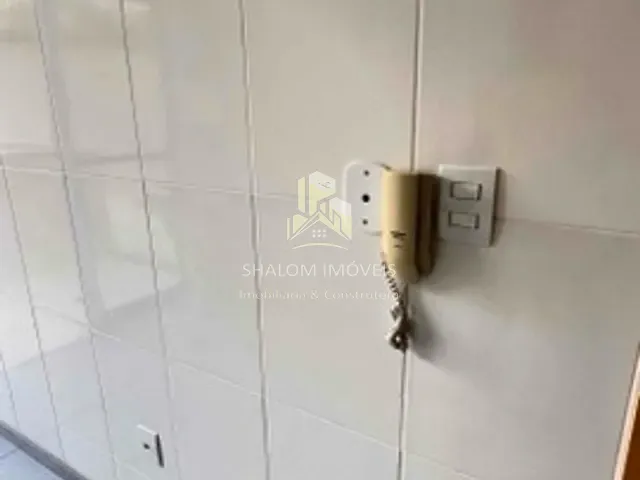 Casa com 250m² 3 quartos e 2 banheiros, à venda, no bairro Trevo em Belo Horizonte