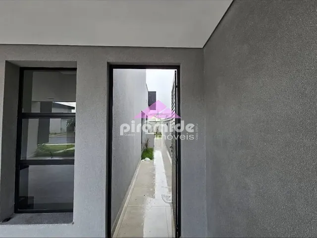 Casa com 10m² 3 quartos e 3 banheiros, à venda, no bairro Bairro do Grama em Caçapava