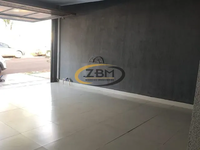 Casa 2 quartos e 1 banheiro, à venda, no bairro Jardim Montecatini em Londrina