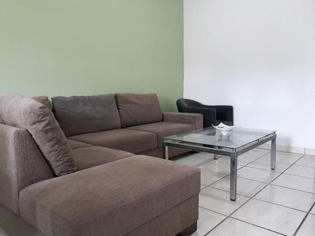 Casa com 270m² 3 quartos e 2 banheiros, à venda, no bairro Jardim São Lourenço em Bragança Paulista