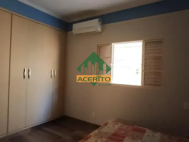 Casa com 315m² 3 quartos e 3 banheiros, à venda, no bairro Ipanema em Araçatuba